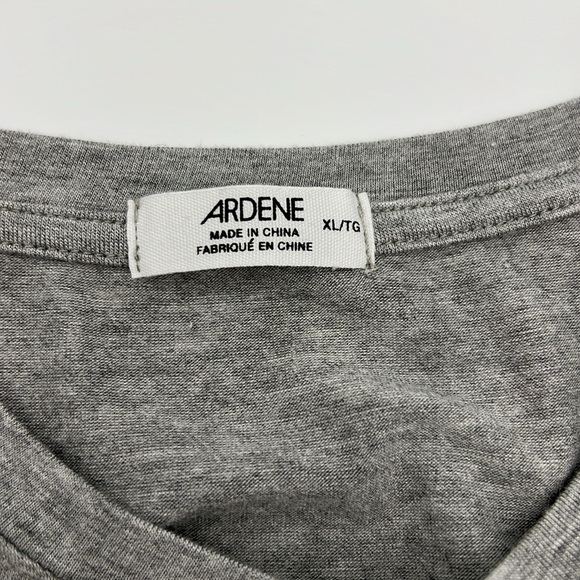 Super soft BRAND NEW Tshirt. - Picture 4 of 6